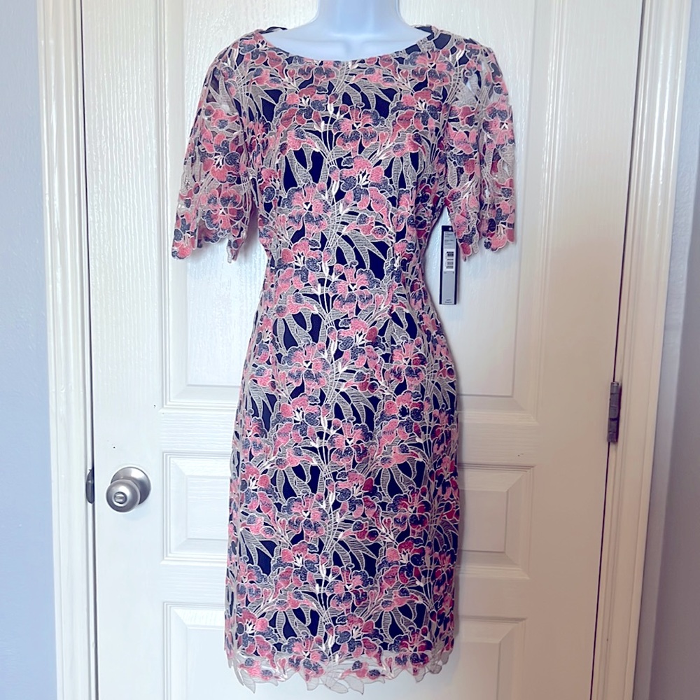 NWT. Tahari Embroidered dress. Multicolor. Pink Navy Cream.